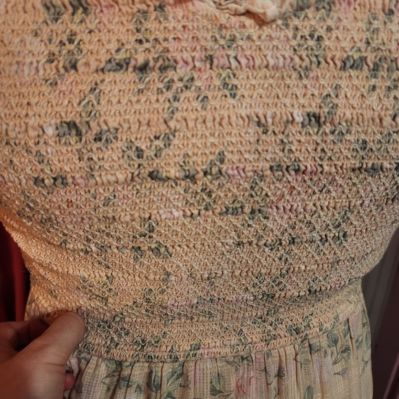 Floral Pink Midi Dress - Picture 5 of 7